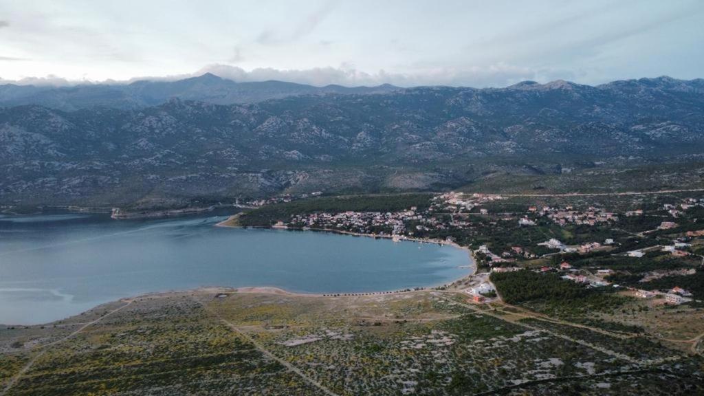 Lucija *